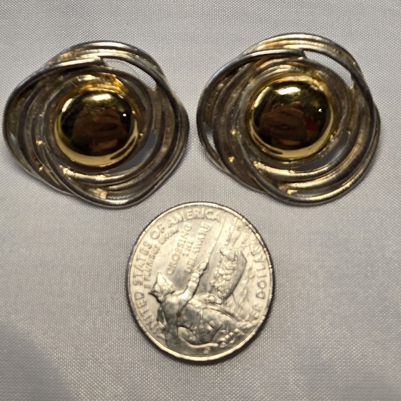 Vintage Gold and Silver Swirl Stud  Earrings - Picture 2 of 3